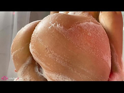 ❤️ Brunette Anoita bonyora neVibrator kune Yakanyanya Orgasm muShower Russian zvinonyadzisira ❌️